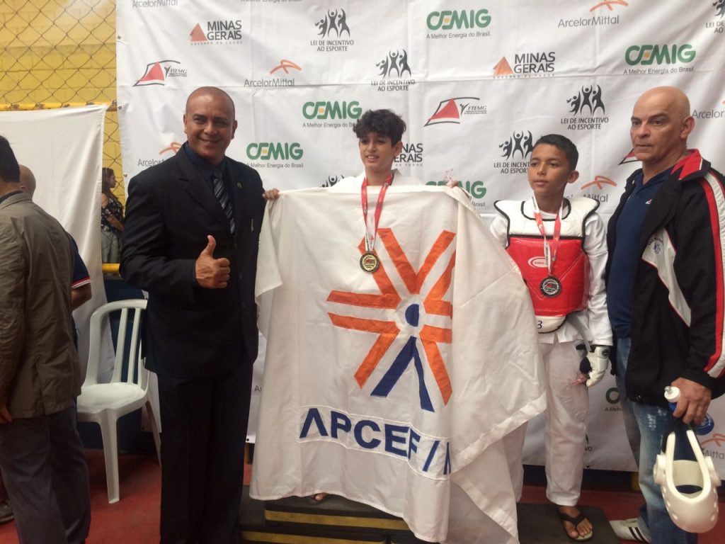 whatsapp-image-2017-06-01-at-11-57-41